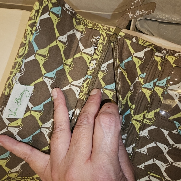 Vera Bradley Sitting In A Tree Women's TriFold Wallet - Picture 7 of 13
